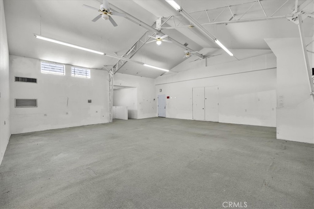 56166 Handley Property Photo 19