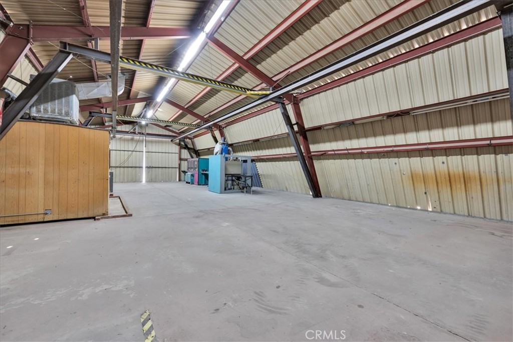 56166 Handley Property Photo 25