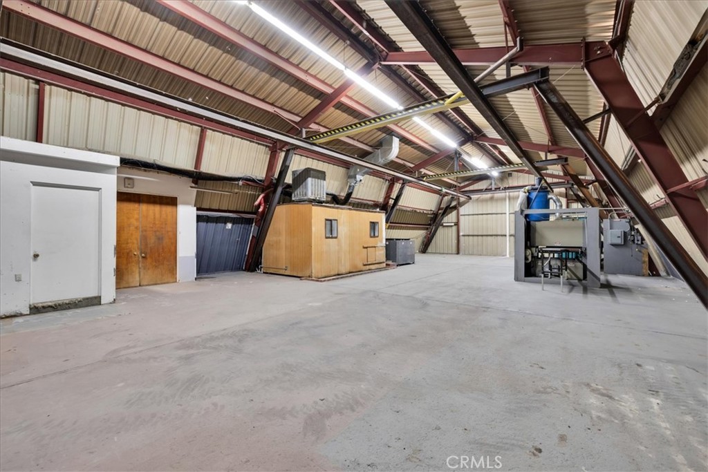 56166 Handley Property Photo 26