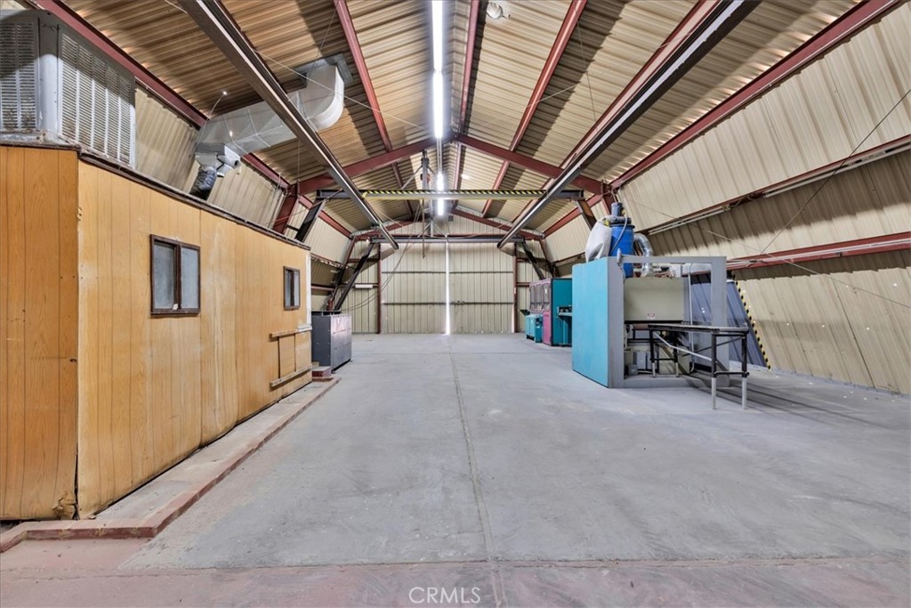 56166 Handley Property Photo 27