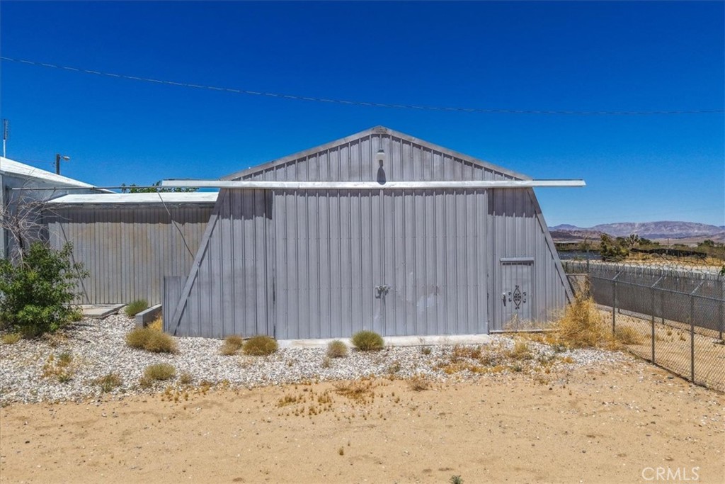 56166 Handley Property Photo 33