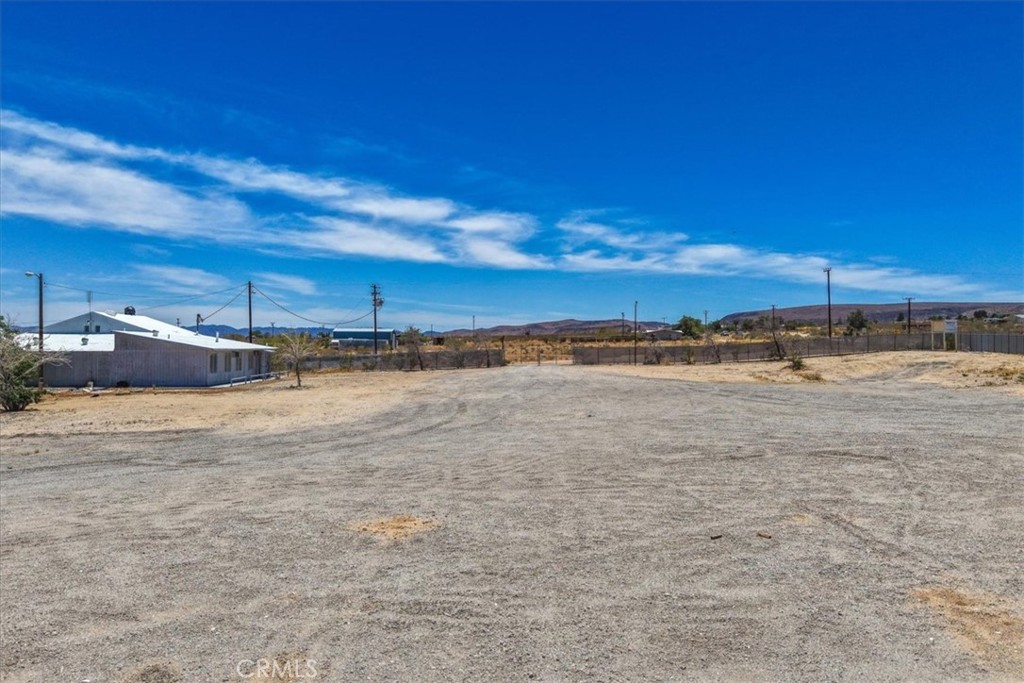 56166 Handley Property Photo 38
