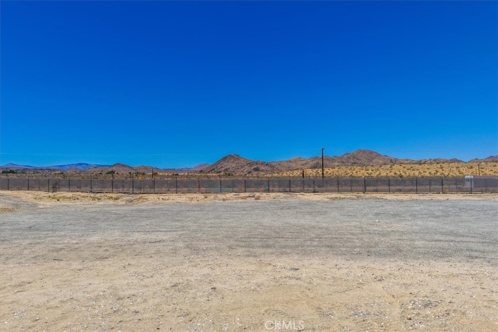 56166 Handley Property Photo 40