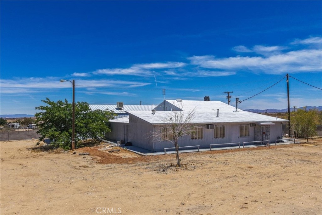 56166 Handley Property Photo 46