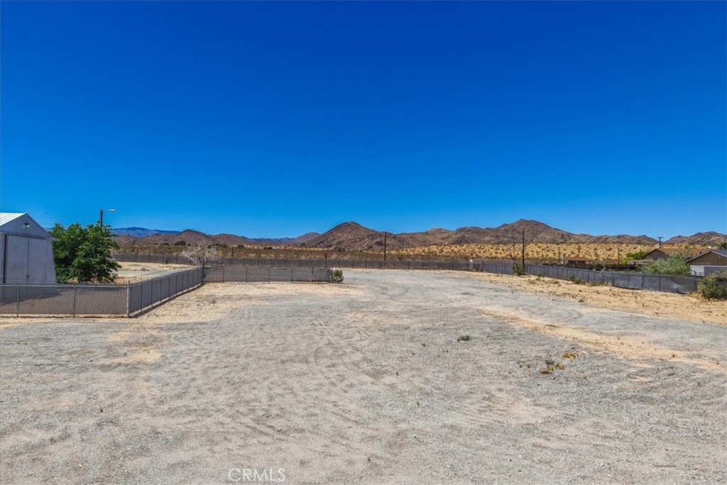 56166 Handley Property Photo 56