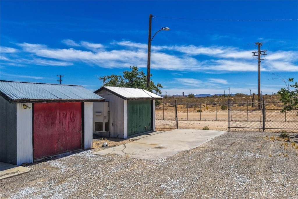 56166 Handley Property Photo 62