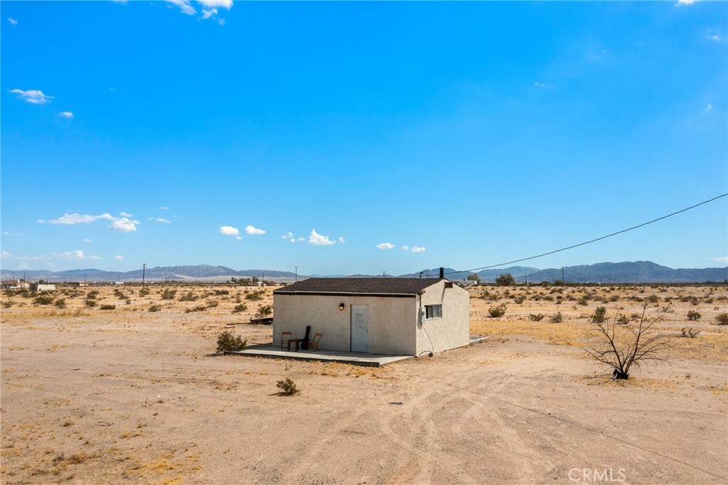 82229 Raven Roost Property Photo 2