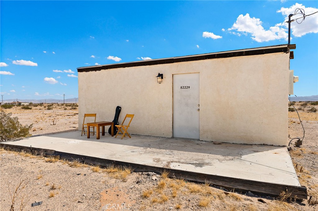 82229 Raven Roost Property Photo 5