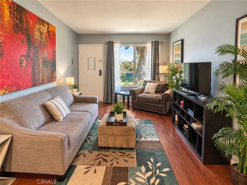 9653 Spyglass Avenue 101 Property Photo 4