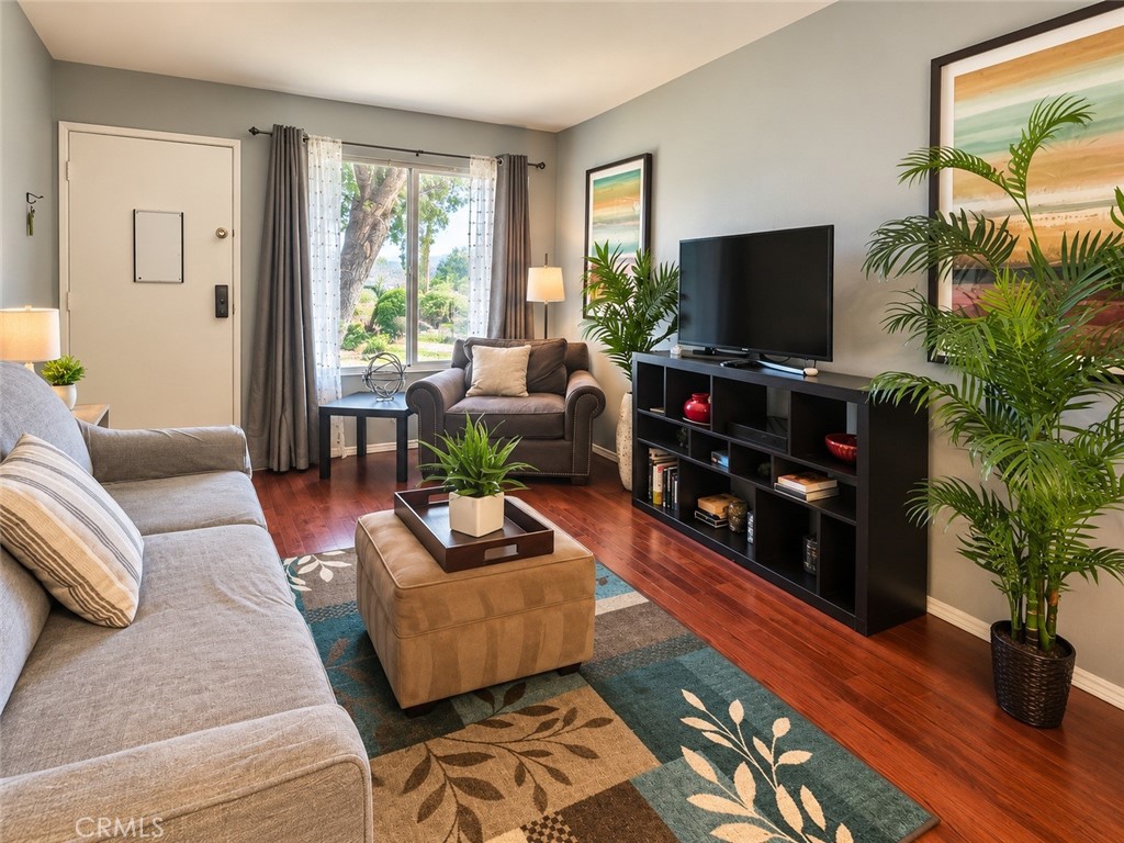 9653 Spyglass Avenue 101 Property Photo 7