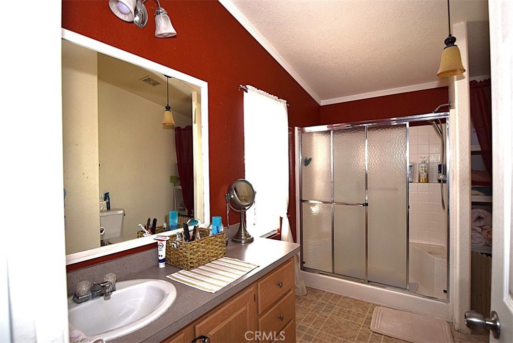 54999 Martinez Trail 13 Property Photo 10