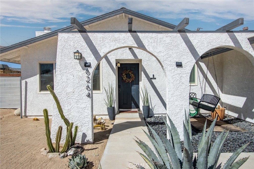 6264 Abronia Property Photo 1