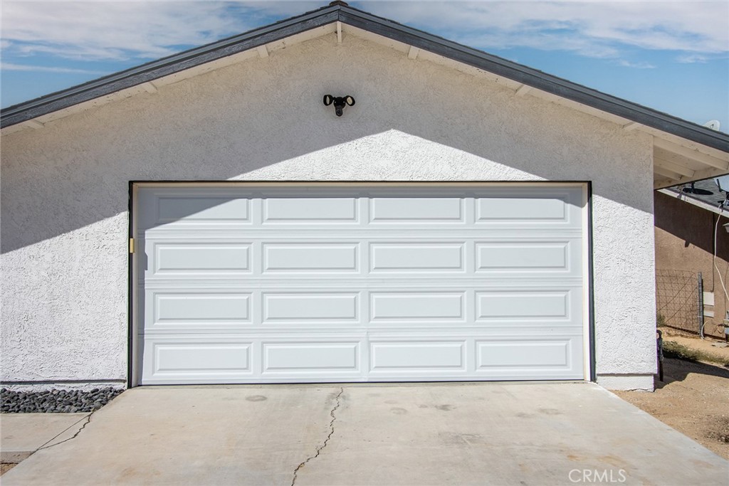 6264 Abronia Property Photo 5