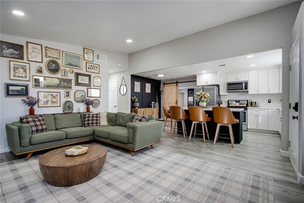 6264 Abronia Property Photo 7