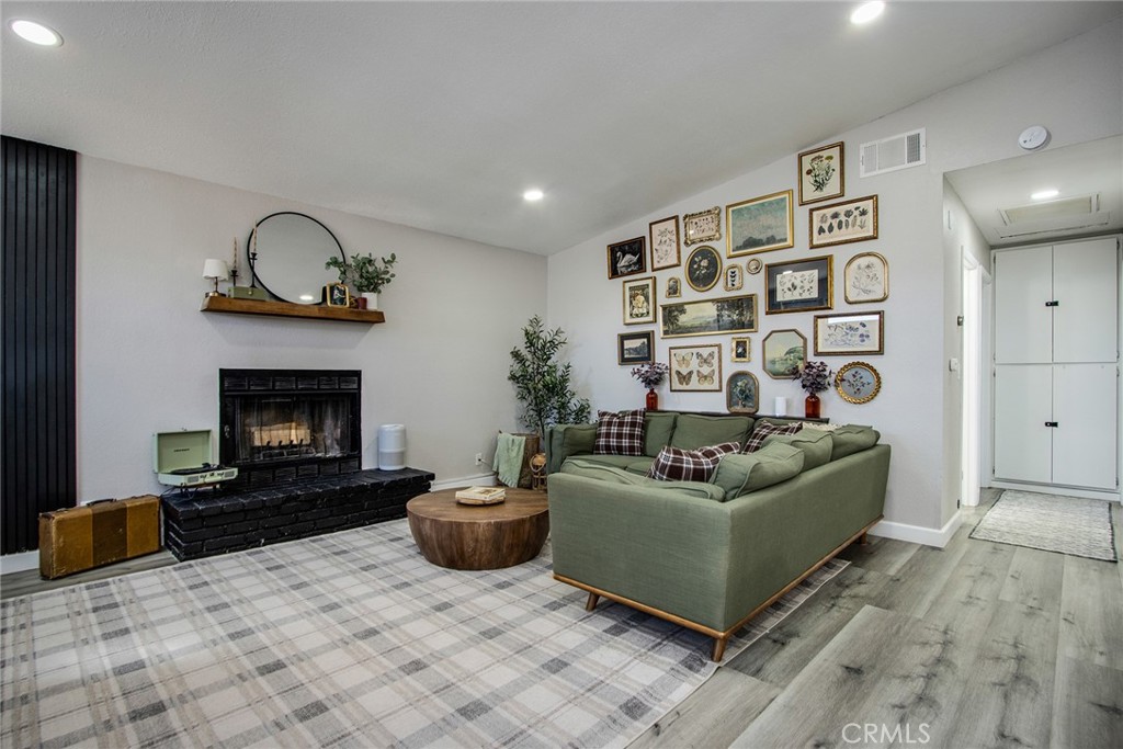 6264 Abronia Property Photo 8