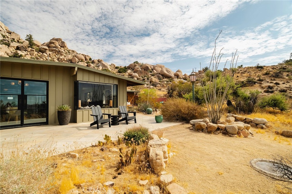 51222 Gamma Gulch Road Property Photo 3