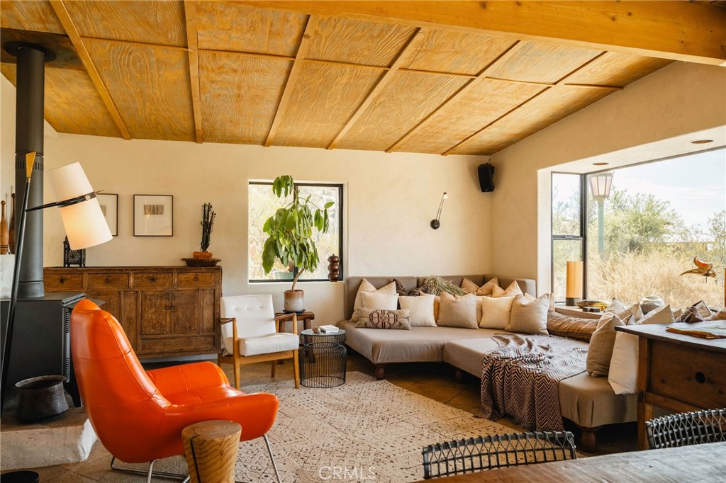 51222 Gamma Gulch Road Property Photo 9