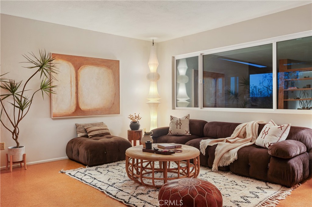 61184 Onaga Trail Property Photo 38