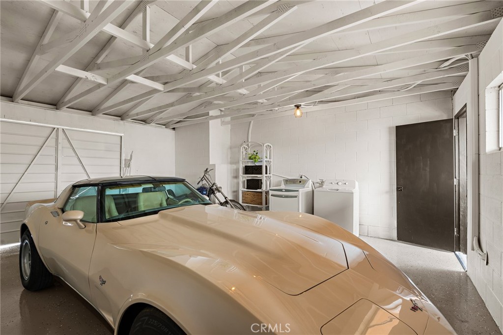 6610 Alpine Property Photo 34
