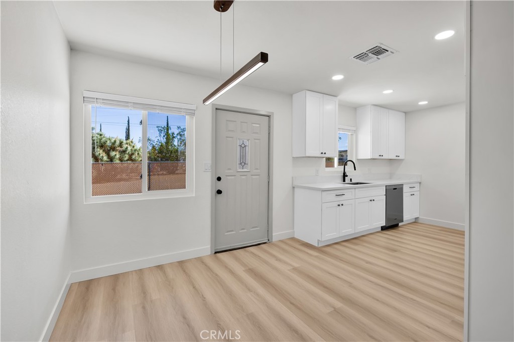 7623 Frontera Avenue Property Photo 11