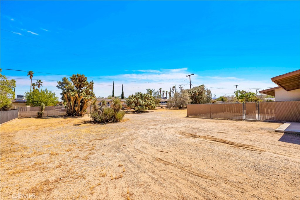 7623 Frontera Avenue Property Photo 32