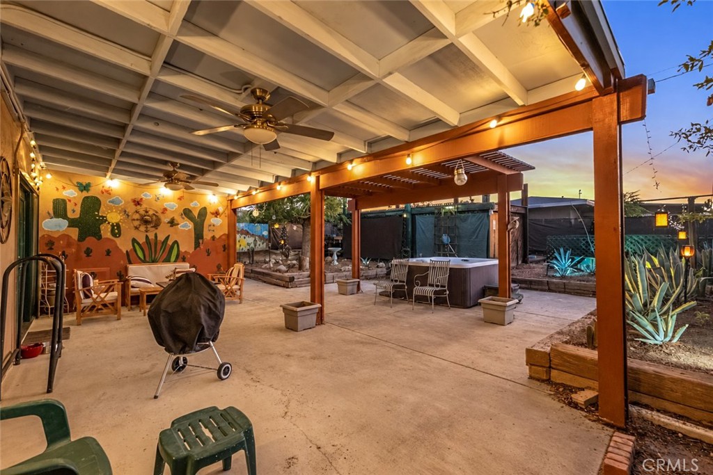 7896 Fox Trail Property Photo 10