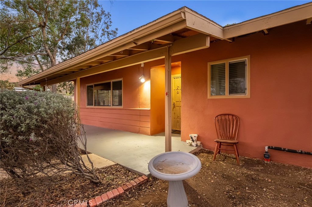 7896 Fox Trail Property Photo 14