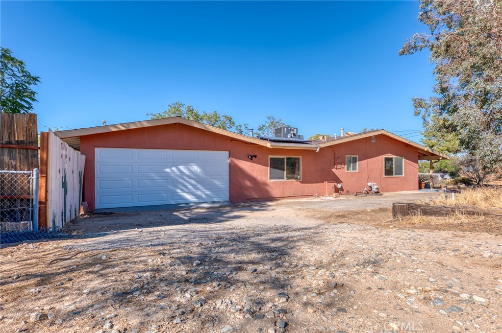 7896 Fox Trail Property Photo 16