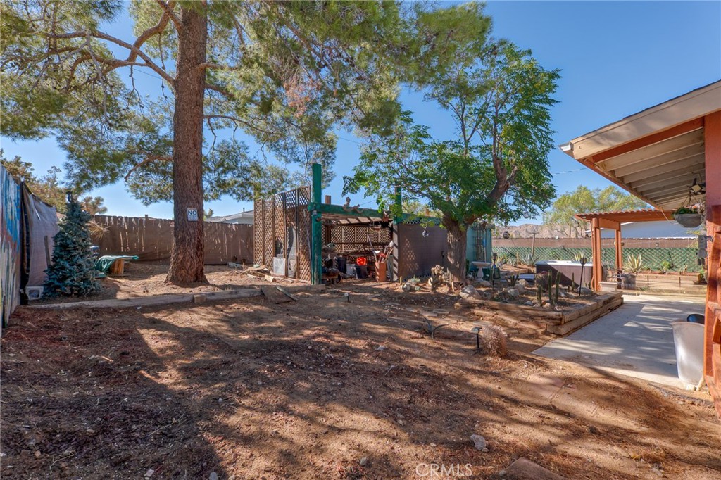 7896 Fox Trail Property Photo 37