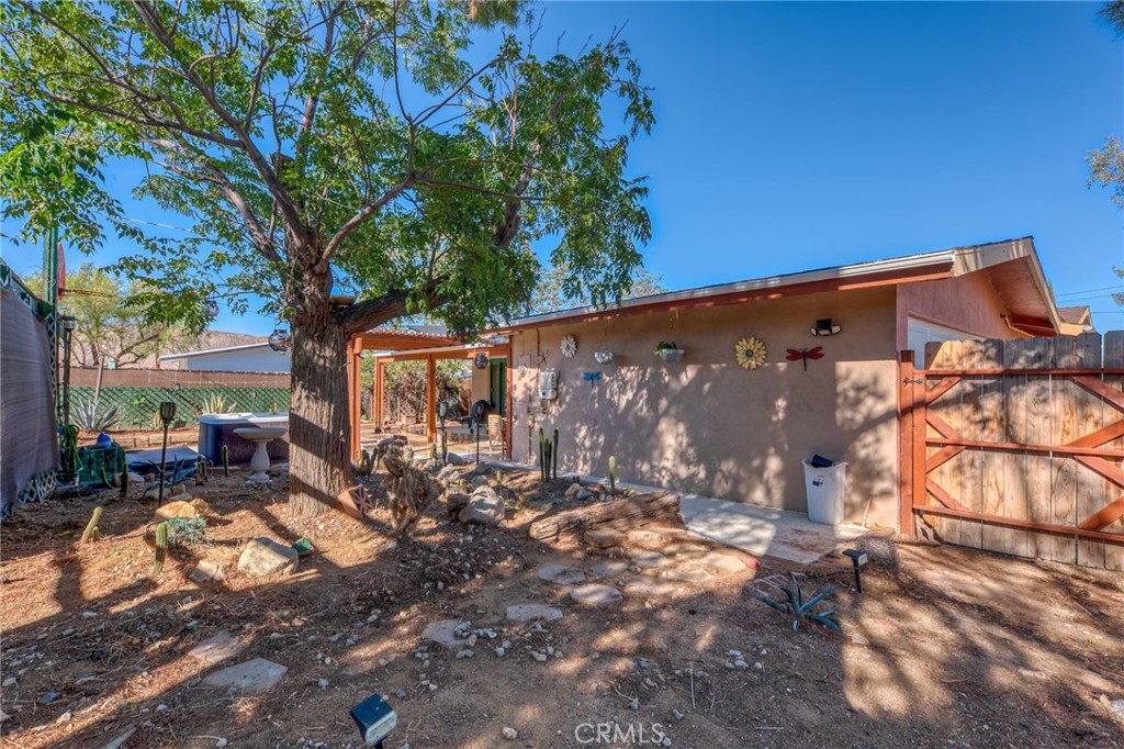 7896 Fox Trail Property Photo 39