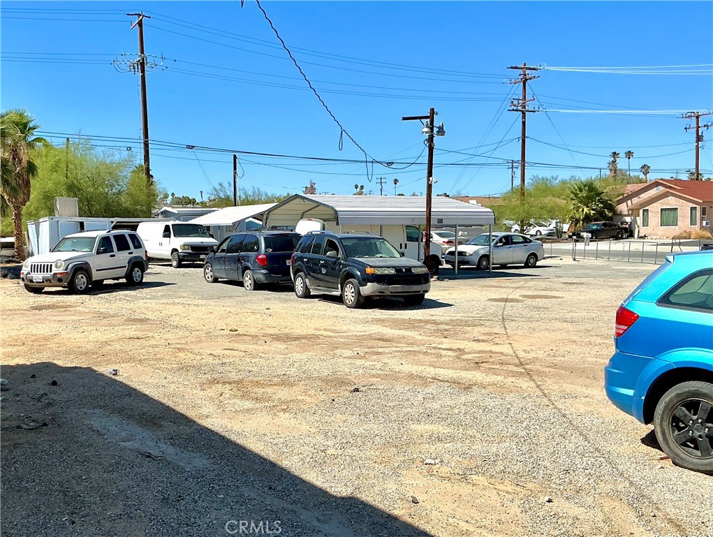 5972 Adobe Rd. Property Photo 8