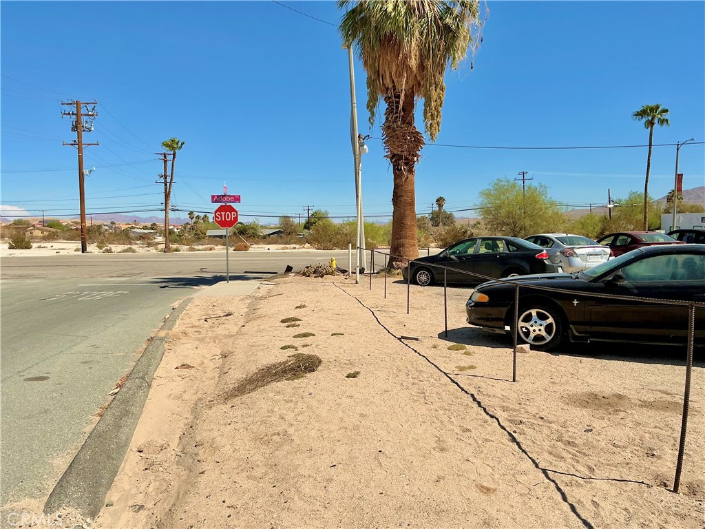 5972 Adobe Rd. Property Photo 9