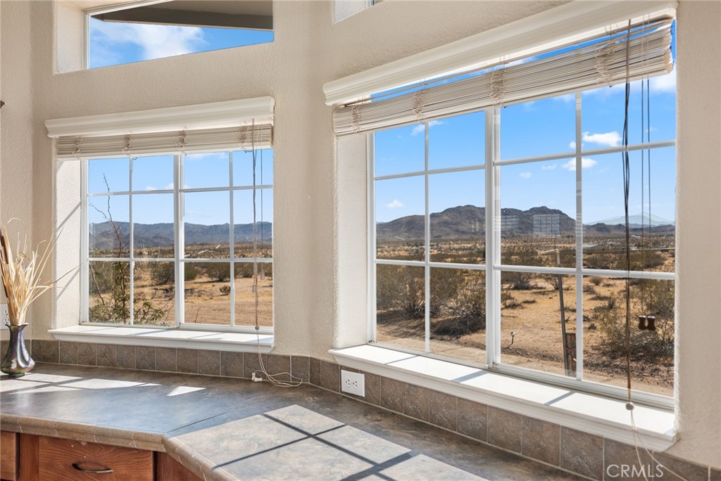 2575 Mcgarry Property Photo 19