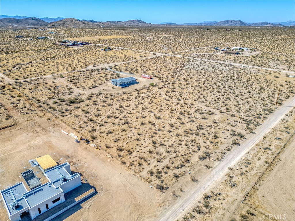2575 Mcgarry Property Photo 42