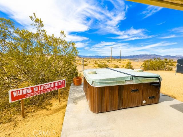 4260 Gayley Property Photo 11