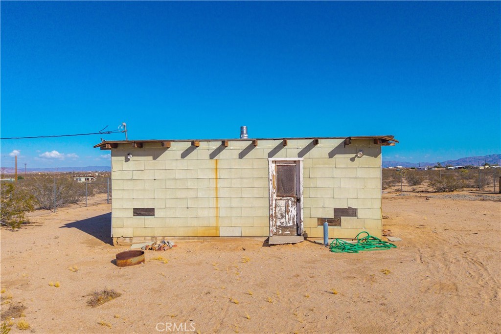 65055 Pluto Street Property Photo 6