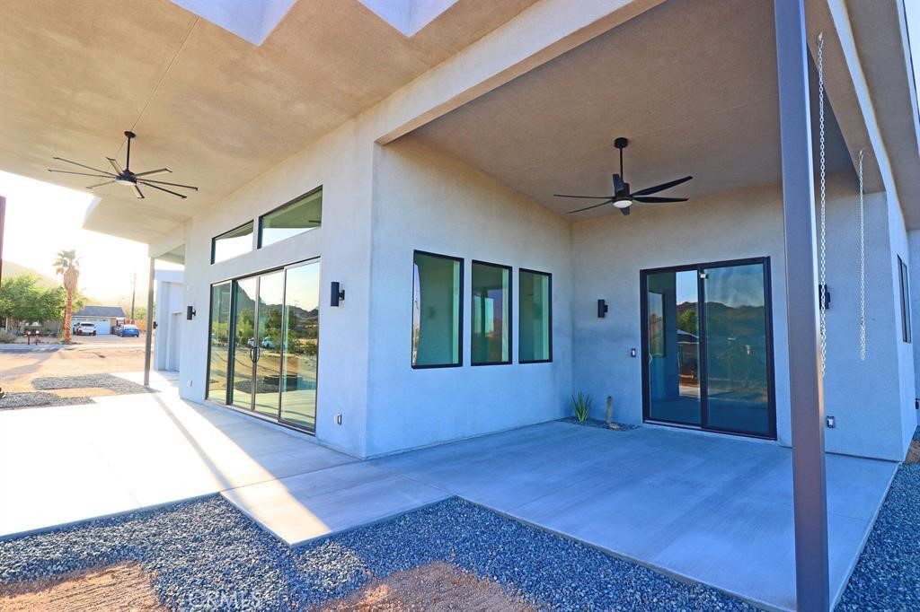 4853 Avenida Del Sol Property Photo 5