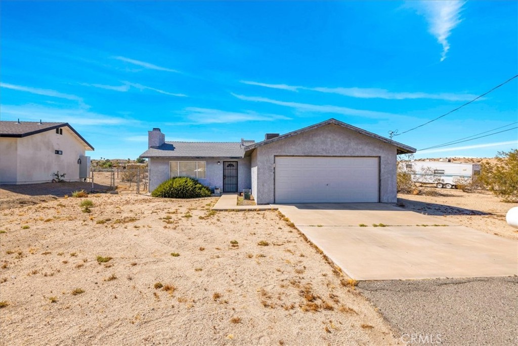 6574 Lupine Property Photo 3