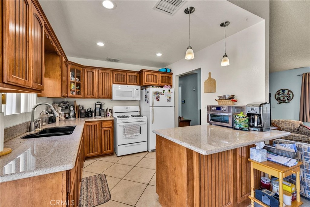 6574 Lupine Property Photo 11