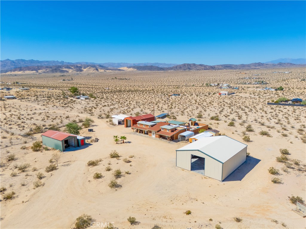 69053 Rainier Road Property Photo 4
