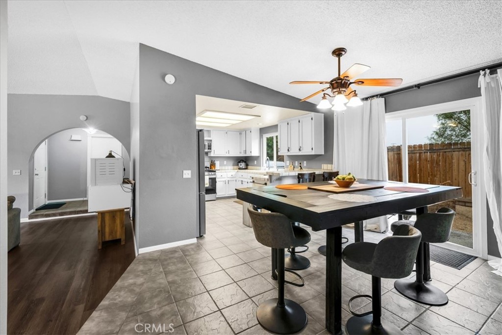 6460 Cahuilla Property Photo 11