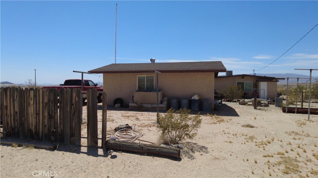71688 Macrae Road Property Photo 2