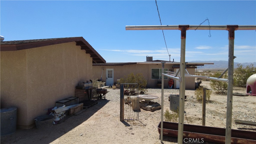71688 Macrae Road Property Photo 3