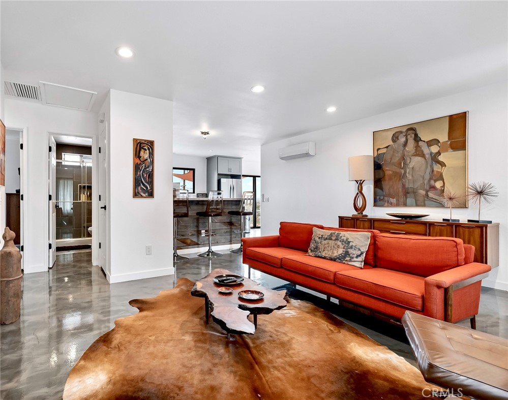 61910 Sunburst Circle Property Photo 12