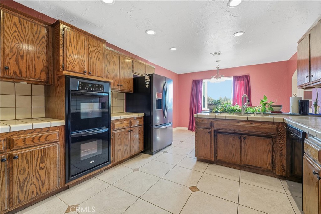 32026 163rd E Property Photo 12