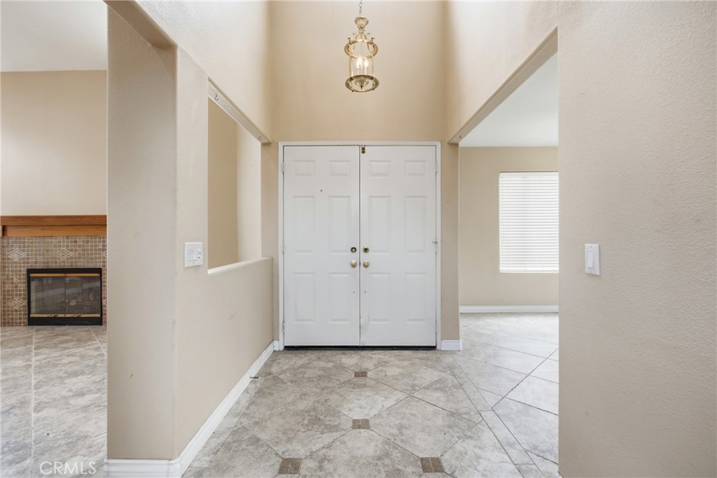 40208 Corte Lorca Road Property Photo 5