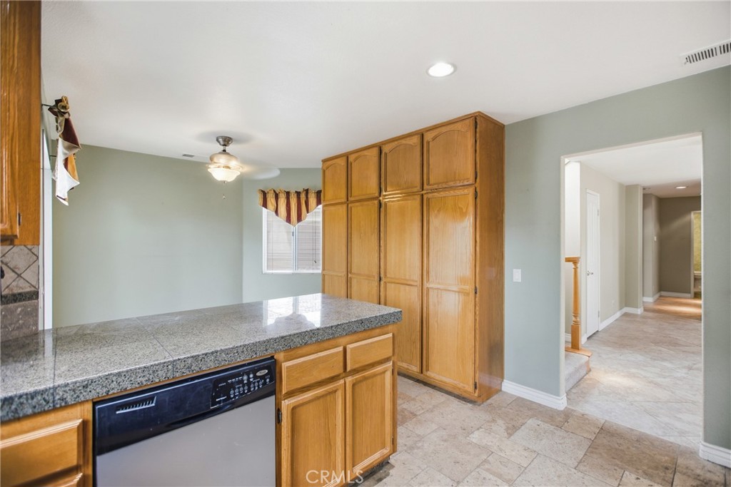 40208 Corte Lorca Road Property Photo 11