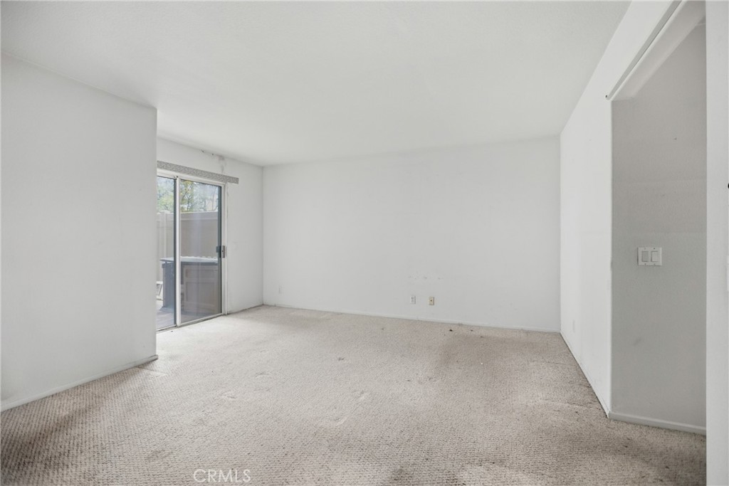 40208 Corte Lorca Road Property Photo 13