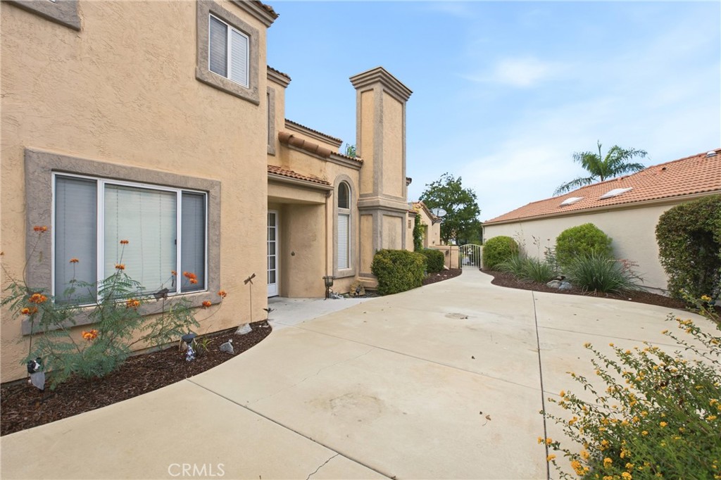 40208 Corte Lorca Road Property Photo 32