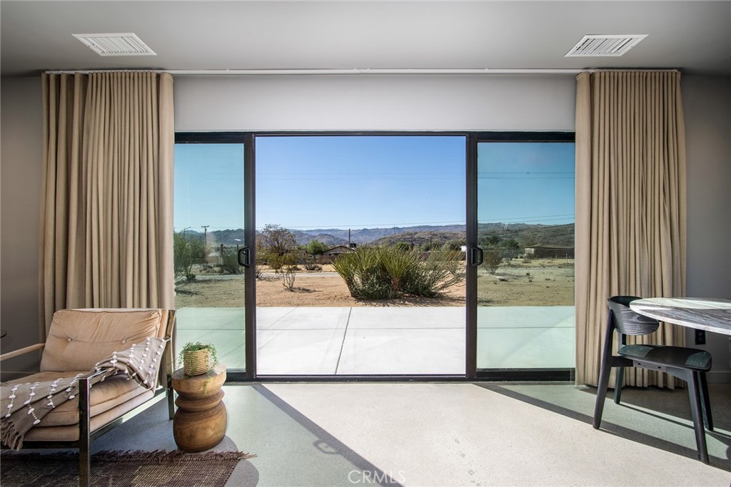 4638 Avenida La Mirada Property Photo 4